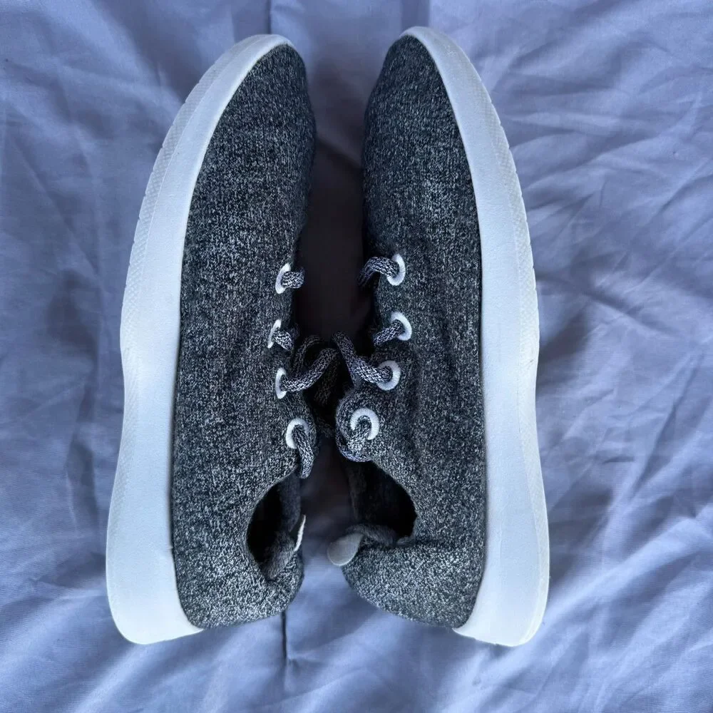 Women’s 9 AllBirds‎ Wool Runner Running Shoes Natural Grey White Merino Wool